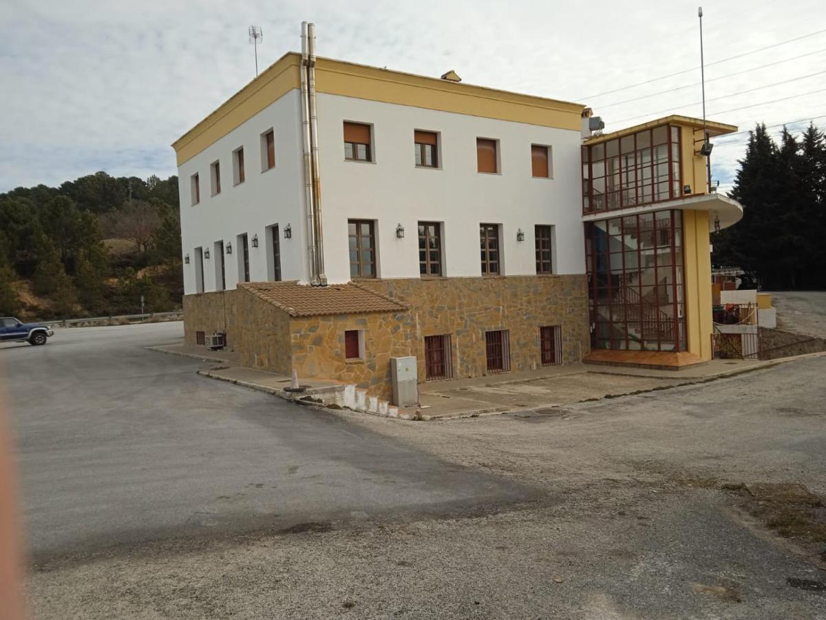 Apartamentos Refugio Del Viajero 帕劳塔 外观 照片